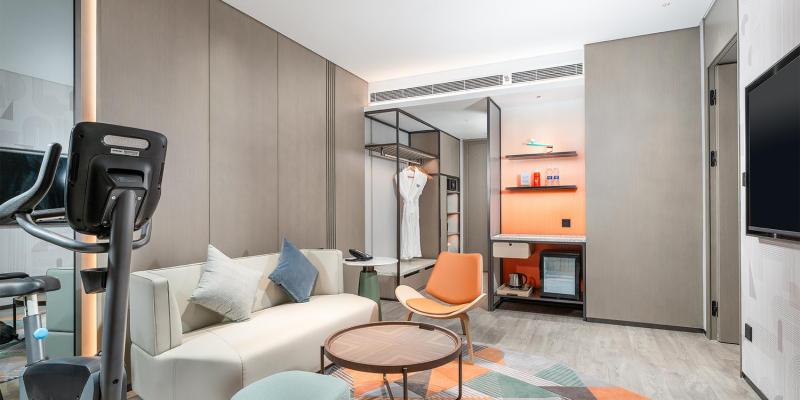 room_3bfc86ff-c8fb-4e62-a4f1-5f0fd0e4927e.jpg