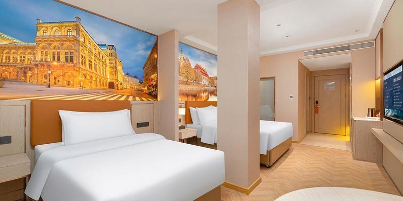 room_2f2f881f-afe3-4a9c-8d09-db46c0bf68a4.jpg