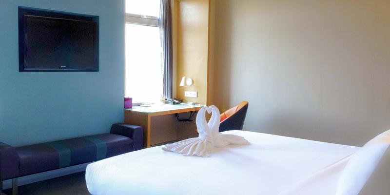 room_f04ce8a8-0b63-4953-af68-2c8a5ef7136f.jpg