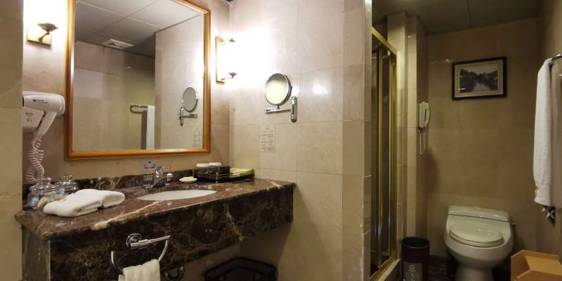 room_6a33519c-7625-4d59-92d5-47c14dfb90e2.jpg