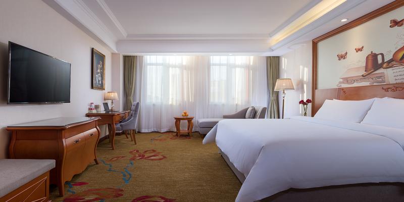 room_8f5d9c3d-7ca6-4aac-a2a9-9ee2747c67de.jpg