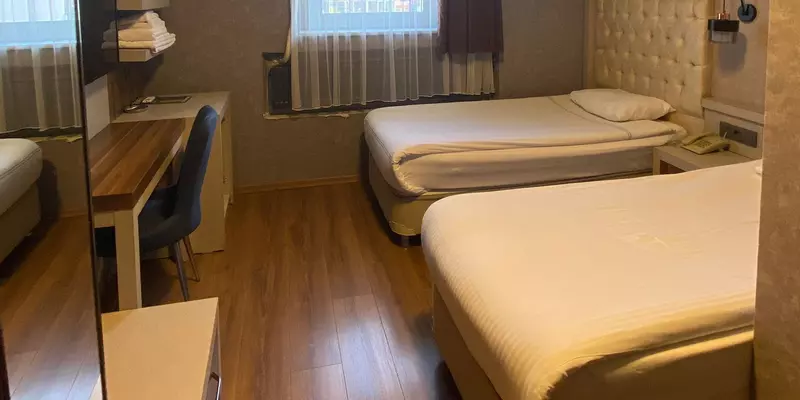 room_a73f21be-dd0c-4c46-8e29-c29681a8b8db.jpg
