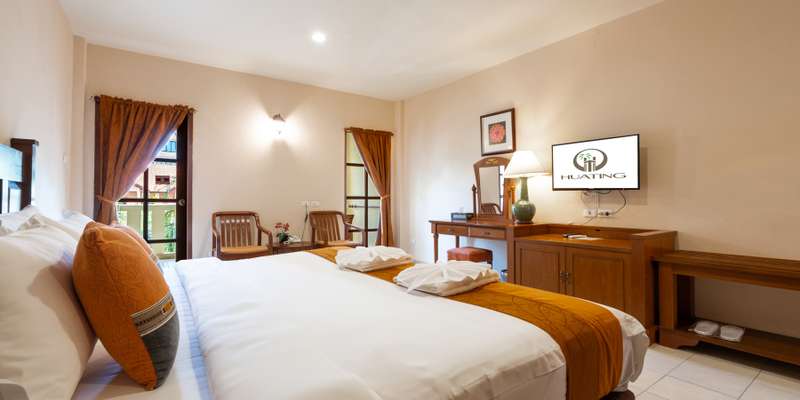 room_347e2fd1-350d-4464-b659-a199a66f5235