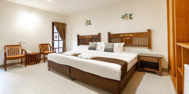 room_58361aee-1236-4f2b-8cf7-ff04e3768b06
