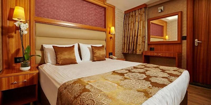 room_7d9ef0bc-7c7f-4eb7-b7c8-3cb38d8edb4b