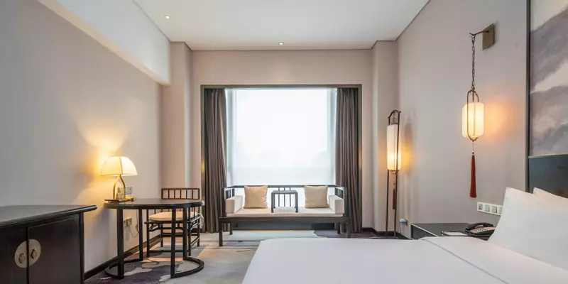 room_8aded4e4-ab42-4cdb-9eb9-a1cb9fe8041f.jpg