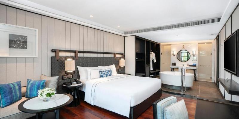 room_1eaf615a-875d-4dca-9b2d-29187215d0f7