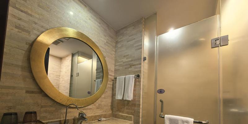 room_6f251a8d-0654-48af-b2be-9aaa892bd94e.jpg