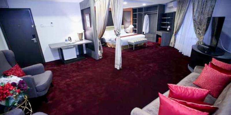 room_29547fef-5eef-4a6b-a070-ea09e56ecda2.jpg