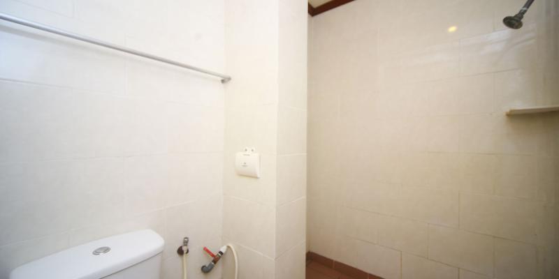 room_9e16b652-186b-4b89-b2f5-cd5d7d1de2c6.jpg