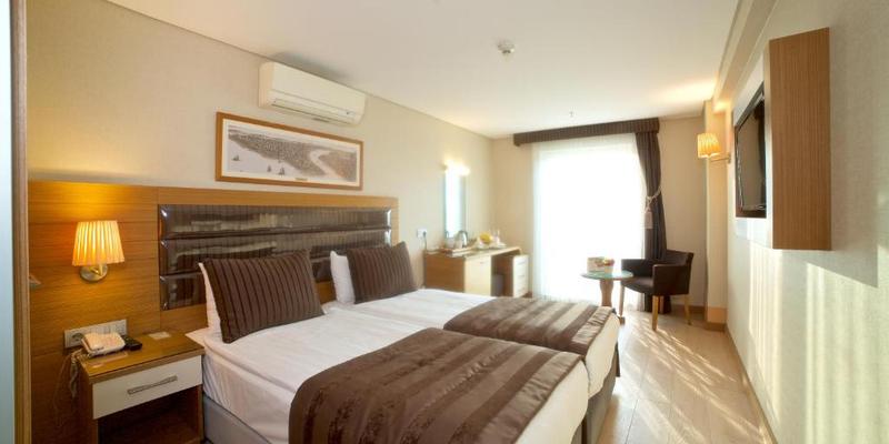 room_3d3005fd-26b7-41c2-a058-ec10b8a76eab.jpg
