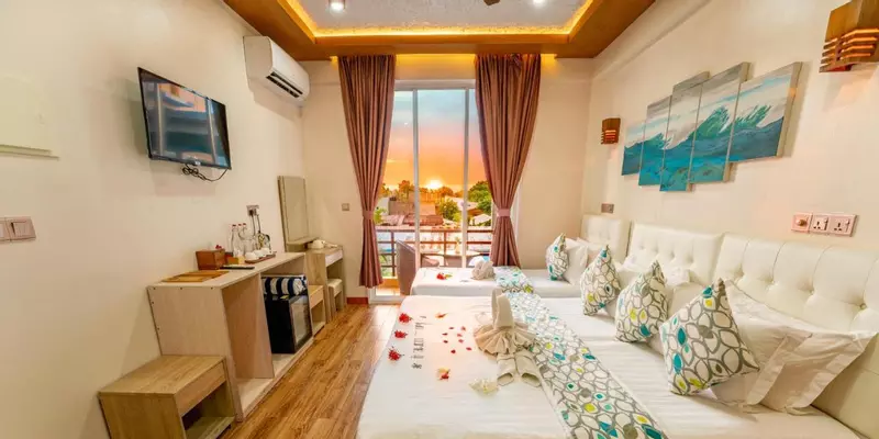 room_5614a9f4-b789-4b31-96d9-b6dd1f7c3c99
