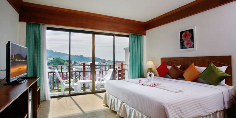 room_83d6cbab-d7db-487b-9c67-0c3acce4aaa2