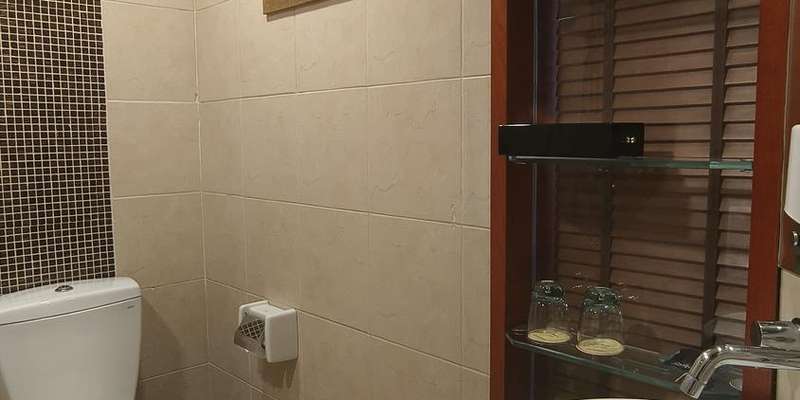 room_d4b6e31b-9c5f-4edf-8124-be9a1b11eca9.jpg