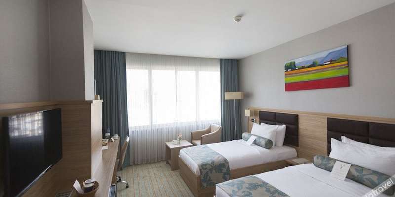 room_0f3f213e-a4bb-4e5d-a03d-ad60beae9adf.jpg