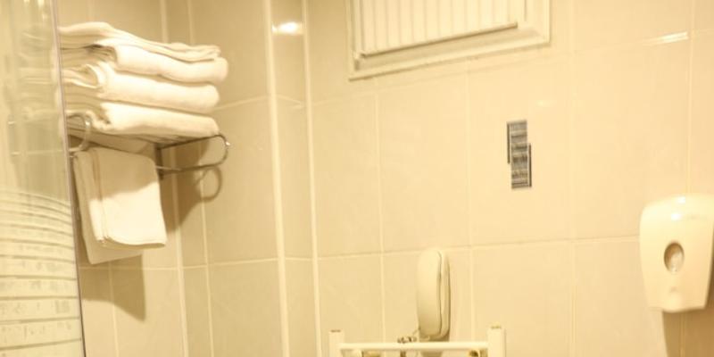 room_ea7c78fd-da38-4b47-8bf4-a68dc342e2f6.jpg