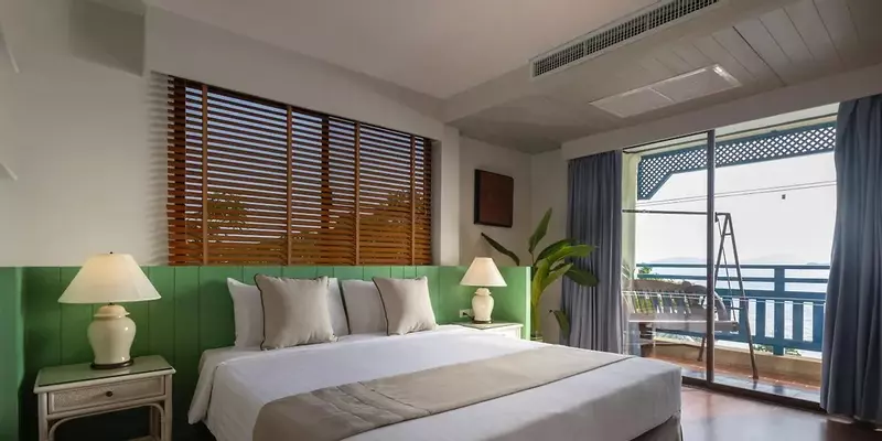 room_7c2a0dc1-8d5d-4059-8ec5-938d3b772f87