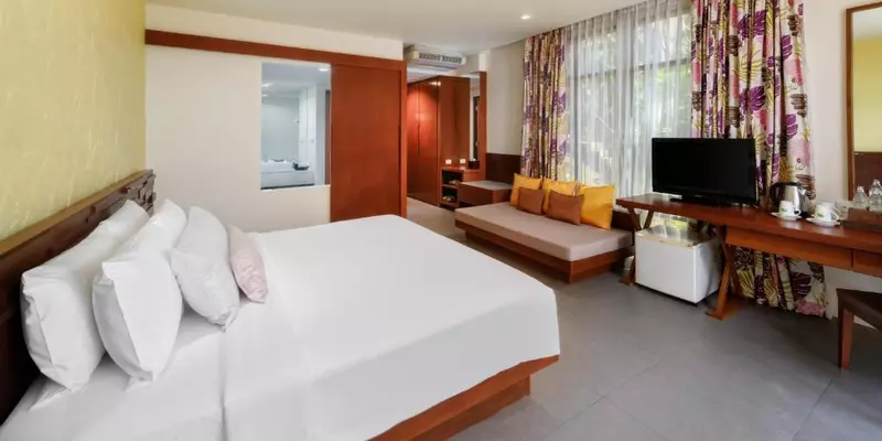 room_f1a45dbb-b869-41f3-b7a7-1e2387b9a57c