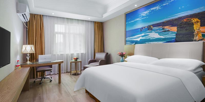 room_1ceb39f3-ded1-46bb-99ec-4b20bd2a7630.jpg