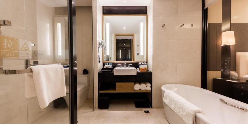 room_7971df5e-a350-4ec8-a532-3b4bbe36d4f7.jpg