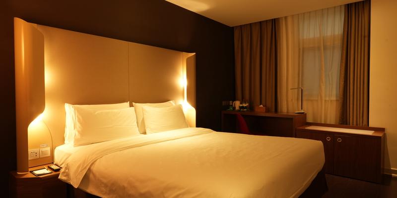 room_ad89eb4d-b7cd-4558-b757-5aee15e2ba02.jpg