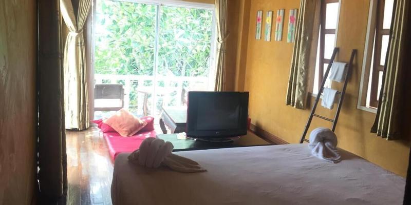 room_5bf0e04d-734c-4c77-ae15-86446772c53a.jpg