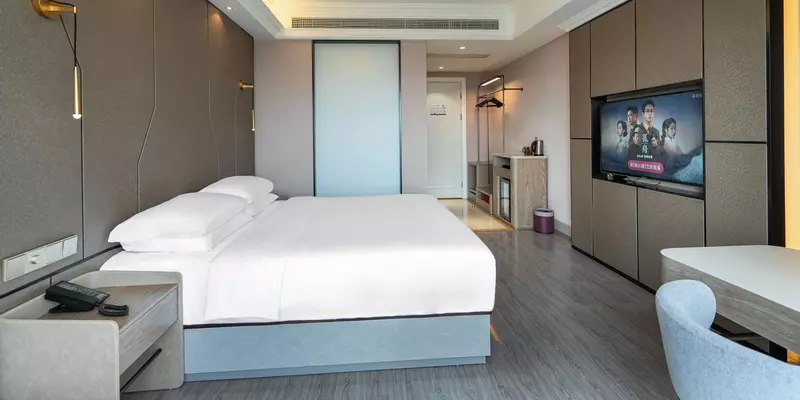 room_0e3284d4-e28f-4bab-8ce4-2030ce900f45.jpg