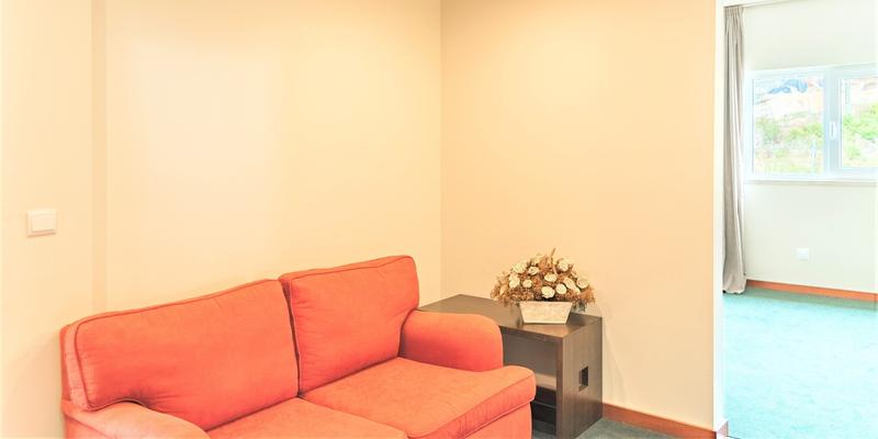 room_829ddfe5-62aa-4a05-bdc3-e1b88d0d6d34.jpg