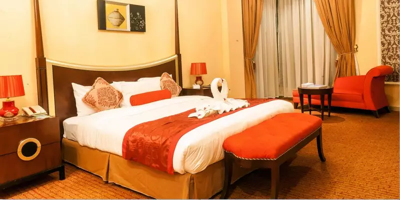 room_f6a917e4-9209-4388-b8a0-caf5c96084df