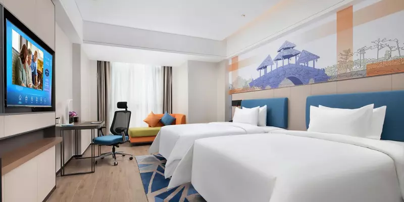 room_a618e876-3453-4712-9fa3-a3be649bd6c8.jpg
