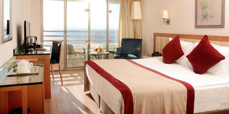 room_a8fce18f-6005-40f6-9aa1-cc2b163ad30d