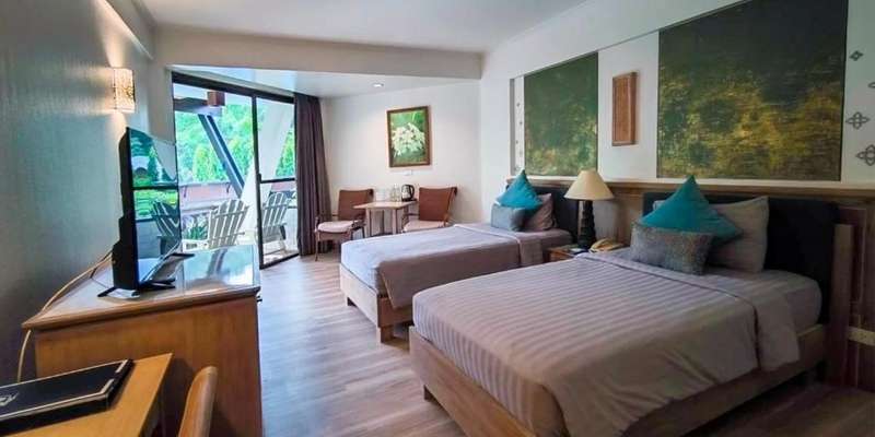 room_c7693e0e-e08f-4dcb-bc18-b2af6fbad9ed