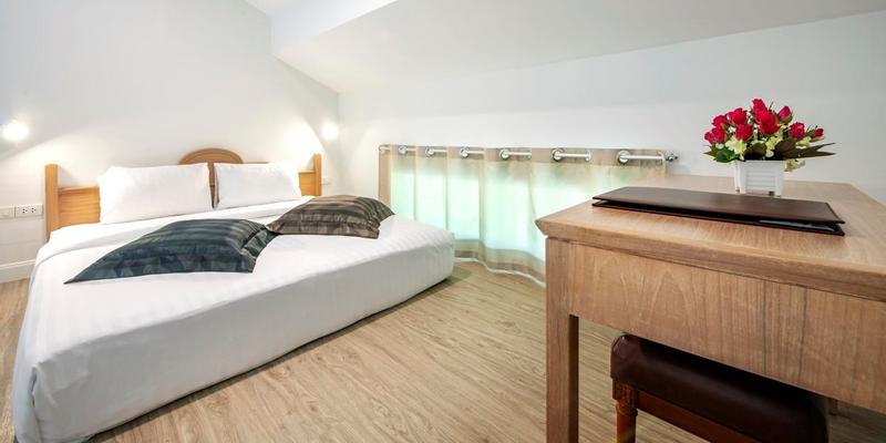 room_16a5c023-a5d5-4a44-bd8c-d7dfda79b21a