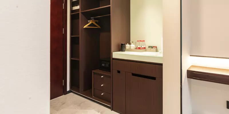 room_d7e8a8e1-b98d-4087-89c7-cd318d1d44b5.jpg