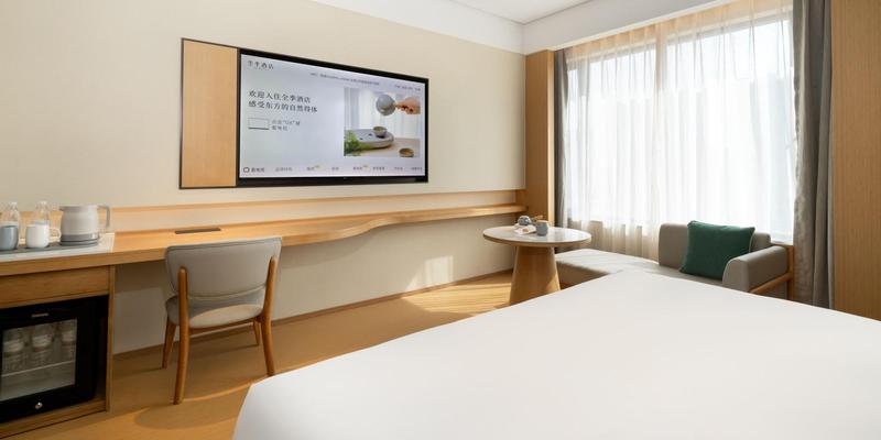 room_dedcd6e8-4e31-4a7f-9610-3df3e530a09a.jpg