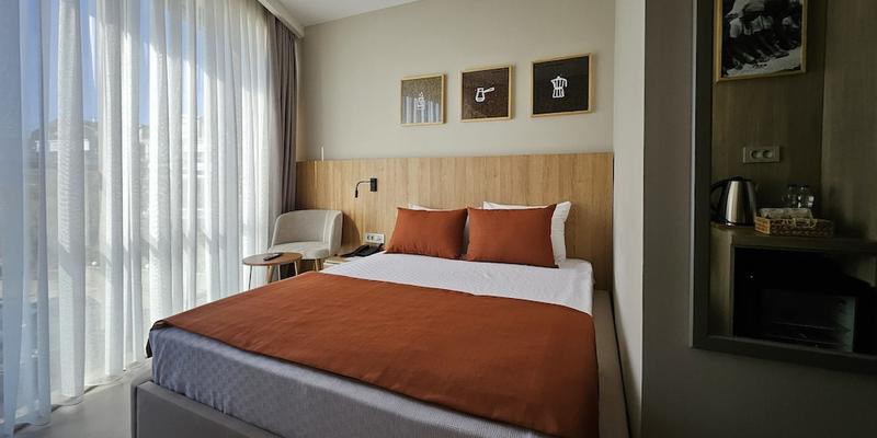 room_4e1e547f-f1be-4d61-93b6-399c3c46ba1b.jpg