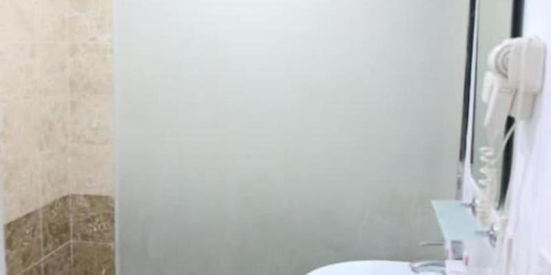 room_20f3e5cb-a217-4232-8abc-2f73d46bb84f.jpg