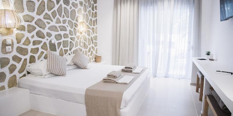room_90eb56f7-2c5f-4246-8d1d-5b69106ef7fd.jpg