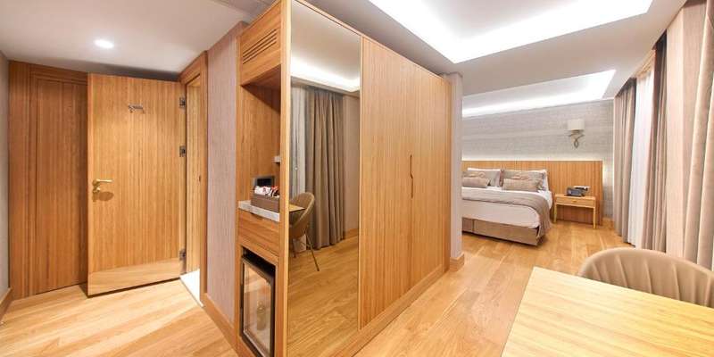 room_8eadb3ab-4a5d-4408-ba5b-4f3f4abdb34c.jpg