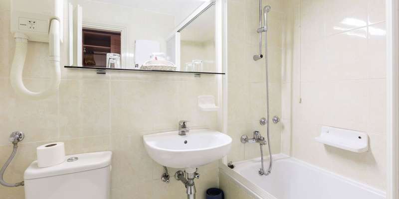 room_c5d756c9-ed32-4522-a2cf-d3aed1e97f4b.jpg