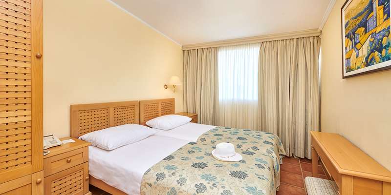room_ec960cc3-c37a-4608-95b2-9ed1a6f2970a.jpg