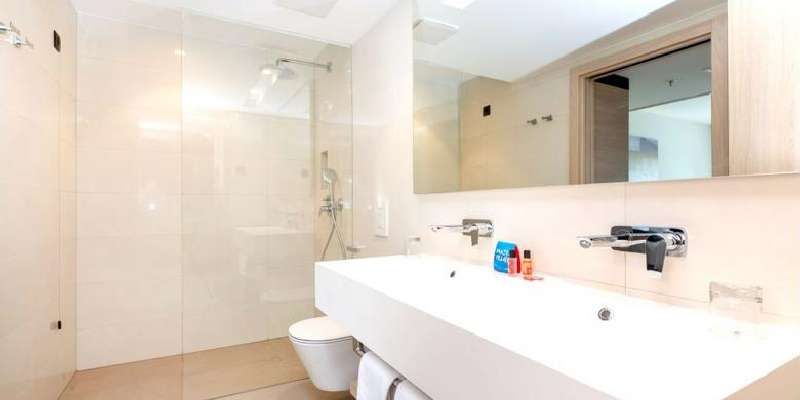 room_29067ab4-a04d-4f7a-b4de-a0cb4f8c9085.jpg