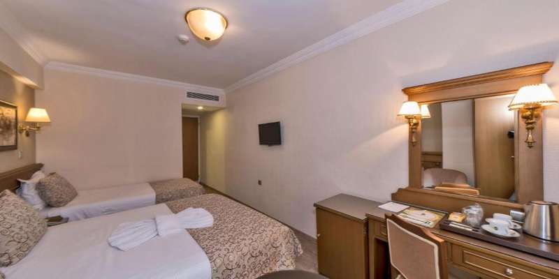 room_d677e65c-62dd-4cfa-affb-43360c78232f.jpg