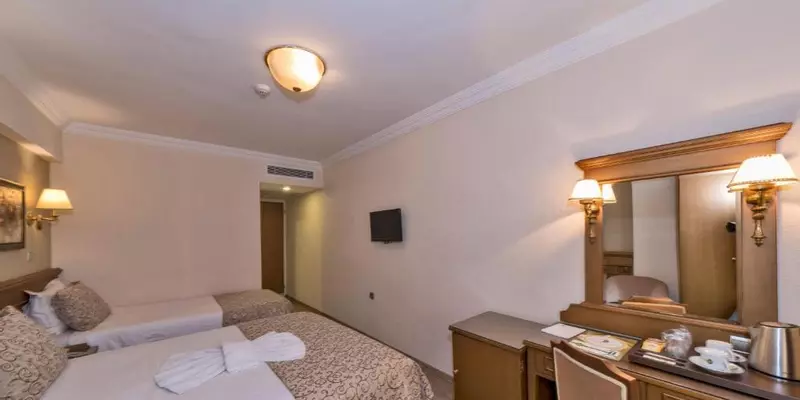 room_d677e65c-62dd-4cfa-affb-43360c78232f.jpg