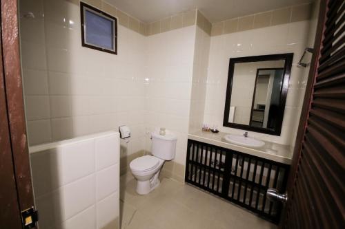 room_778e9d03-a1a8-4e58-b3ee-57ddccab559a.jpg