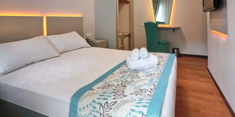 room_8d8c6b84-dbda-44b8-b36d-8c09a87a52dd