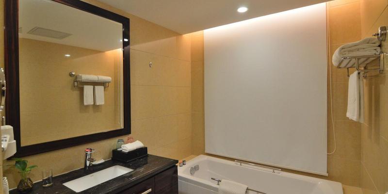 room_8a9742ca-205d-4cdf-87a7-e1b82e485d64.jpg
