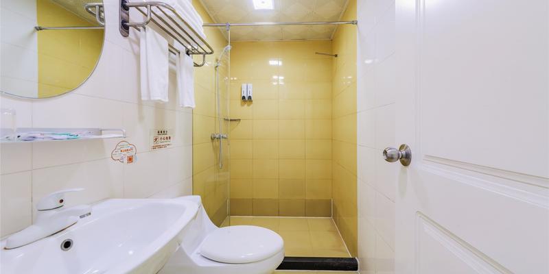 room_eb5c6d03-54d5-4df1-80d1-2ee7c90f0d6e.jpg