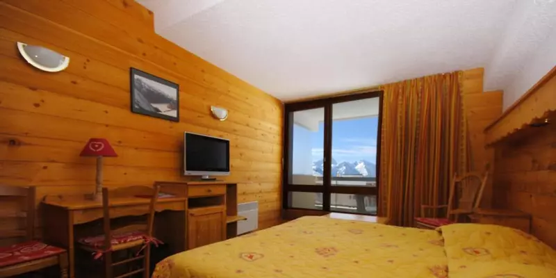 room_dfe8ed2b-7f6f-4043-8db5-260140928840.jpg