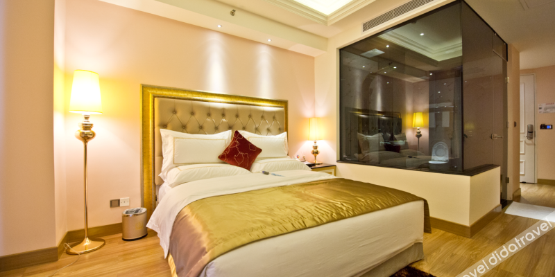 room_c8a82a21-2455-45fc-8213-a180be12af09.jpg
